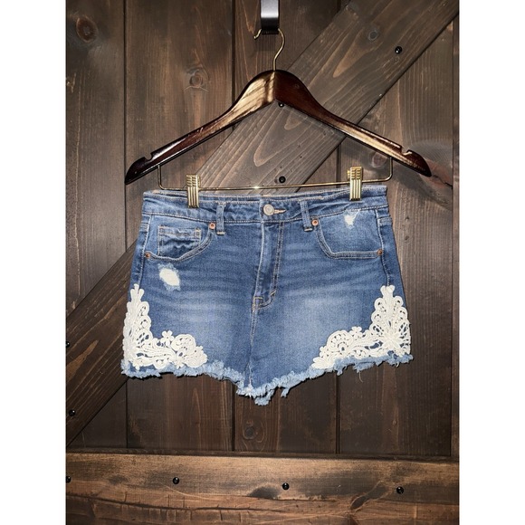 Aeropostale Pants - Aeropostale Jean Shorts Size 6 Blue Denim Button Zipper Pockets Distressed Short